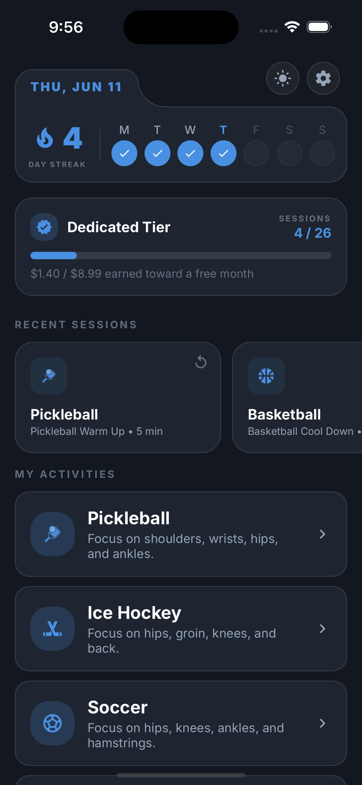 Reach app home screen showing a 3-day streak and recent Pickleball and Basketball sessions